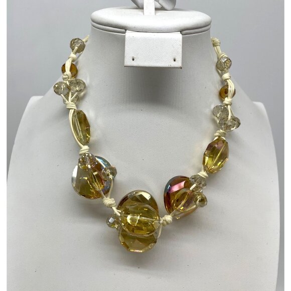 Yellow Crystal Beaded Necklace With Adjustable Chain Length And Knotted Ivory - Picture 1 of 6